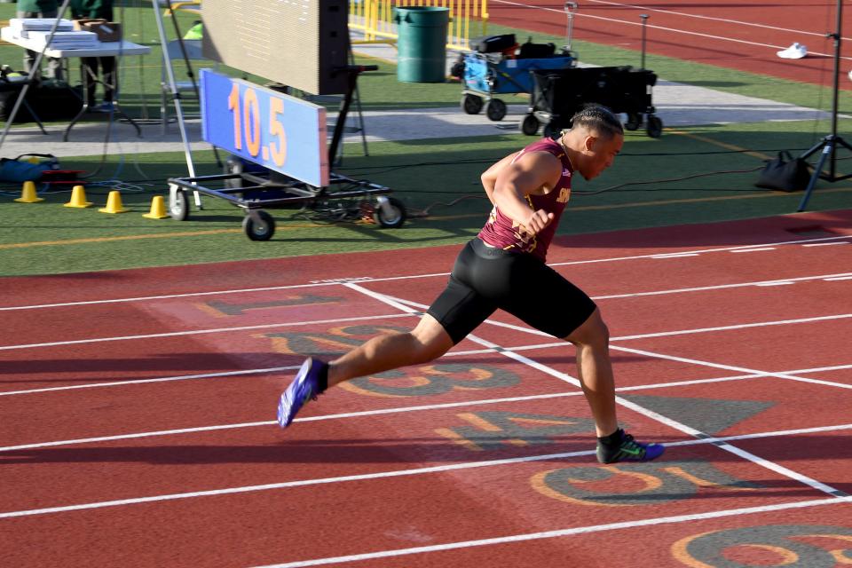 Simi Valley High's Jaelon Barbarin, shown winning the boys 100-meter race at the Ventura County Track and Field Championships at Moorpark High on April 22, will go for Division 2 titles in the 100 and 200 at the CIF-SS finals on Saturday at Moorpark.