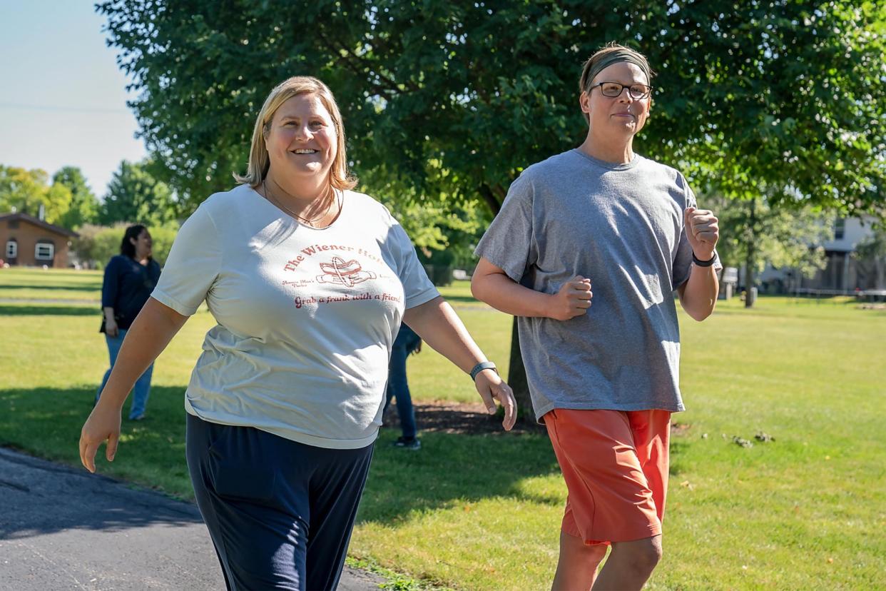 Bridget-Everett-Gushes-Over--Somebody-Somewhere--Costar-Jeff-Hiller---You-Can-t-Help-But-Fall-in-Love-With-Him -213