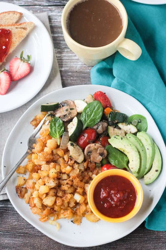 Breakfast Hash Browns and Veggie Skillet