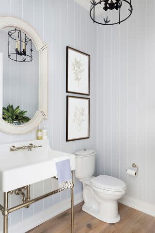 <p>Bria Hammel Interiors</p>