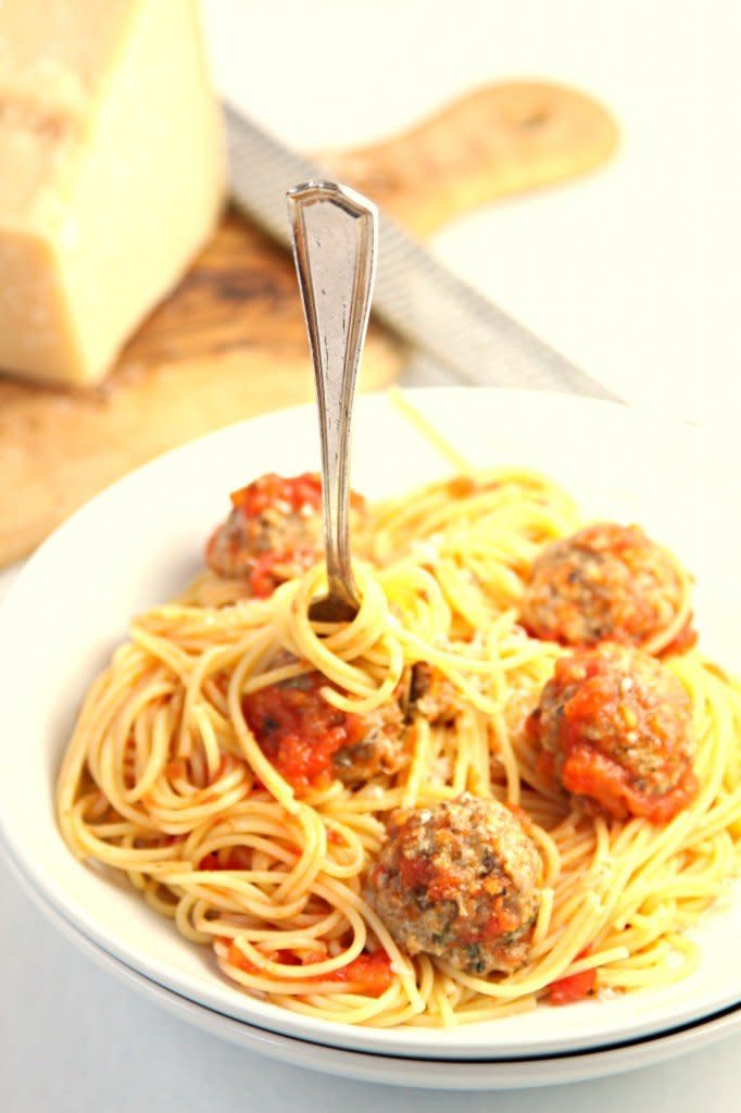 <strong>Get the&nbsp;<a href="http://www.bellalimento.com/2014/10/06/spaghetti-with-mushroom-meatballs/">Spaghetti with Mushroom Meatballs recipe</a>&nbsp;from Bell'alimento</strong>