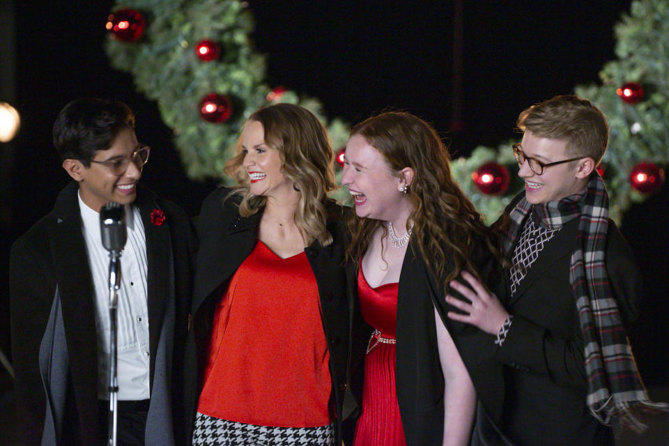 FRANKIE A. RODRIGUEZ, KATE REINDERS, JULIA LESTER, JOE SERAFINI in HIGH SCHOOL MUSICAL: THE MUSICAL: THE HOLIDAY SPECIAL (Disney+/Natalie Cass) 