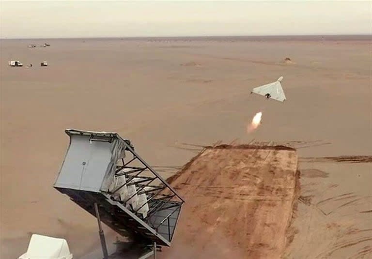 Se lanza un dron en una ubicación no revelada en Irán el 14 de abril de 2024.