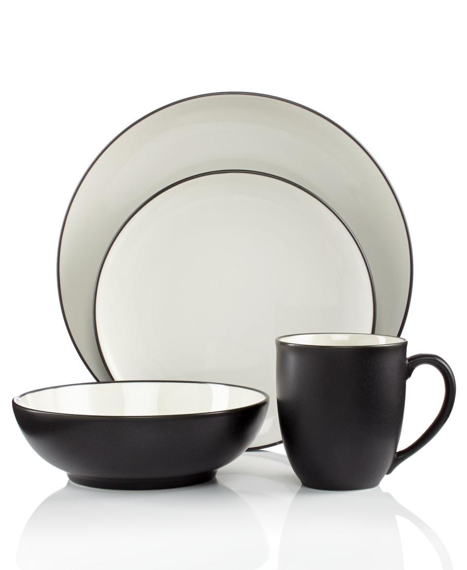 6) Colorwave Coupe 4-Piece Place Setting