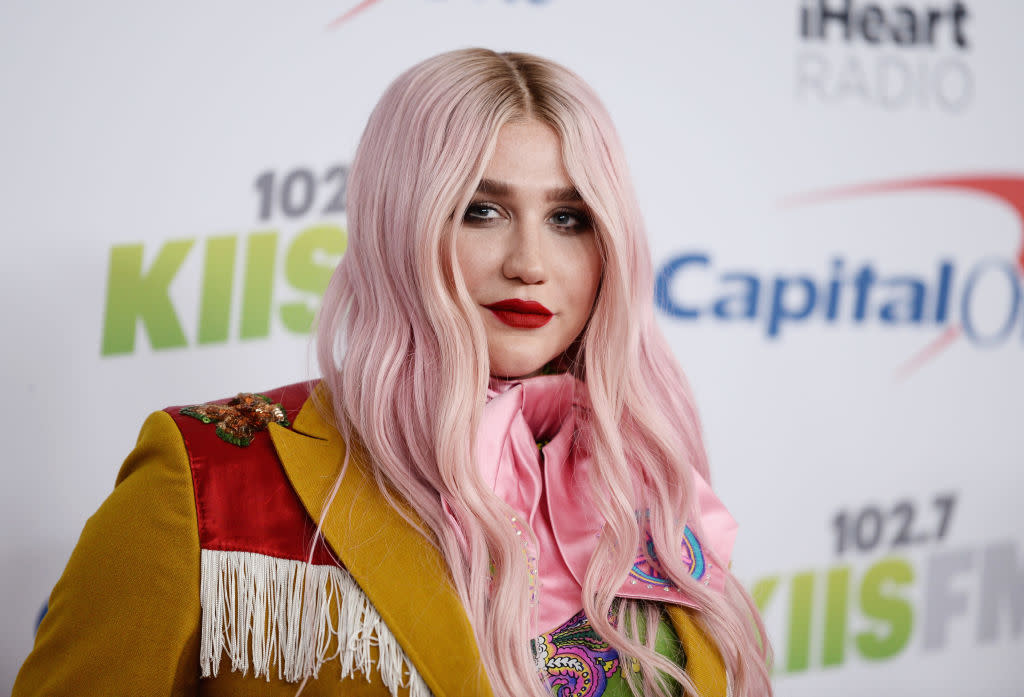 Kesha penned a powerful essay about struggling with mental illness during the holidays