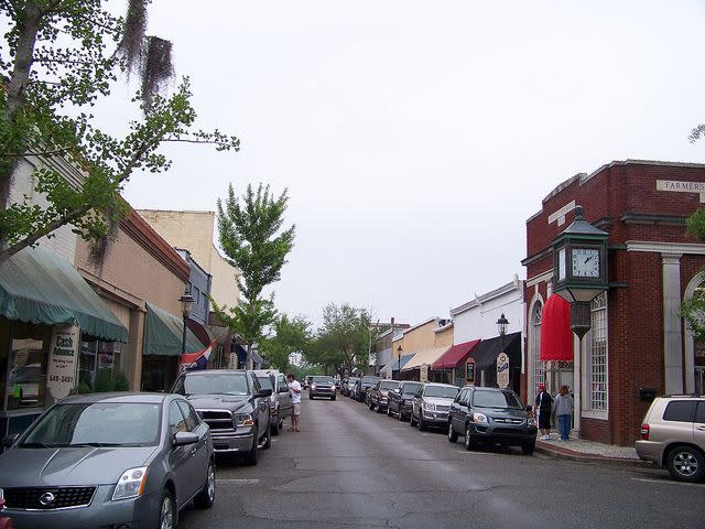 <p>Known as "The Front Porch of the Lowcountry," Walterboro pretty much has to be welcoming. Among its many cafes and shops, you'll find a <a href="http://www.walterborosc.org/visitingus_shopping.aspx" rel="nofollow noopener" target="_blank" data-ylk="slk:small antiques district on Washington Street;elm:context_link;itc:0;sec:content-canvas" class="link ">small antiques district on Washington Street</a>. </p>