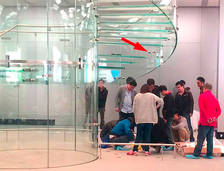 Broken stair at new Shanghai Apple Store