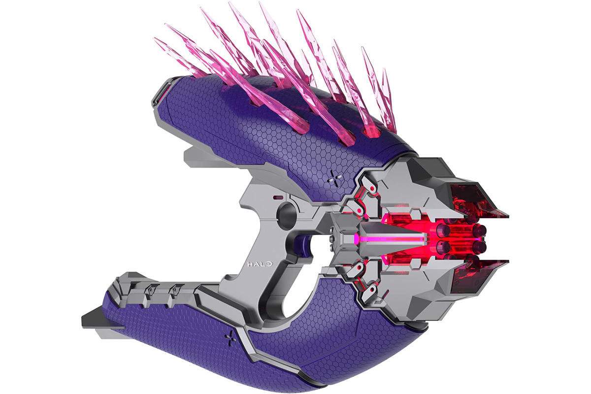 Recently Hasbro released some new images of Nerf Mania, their Nerf