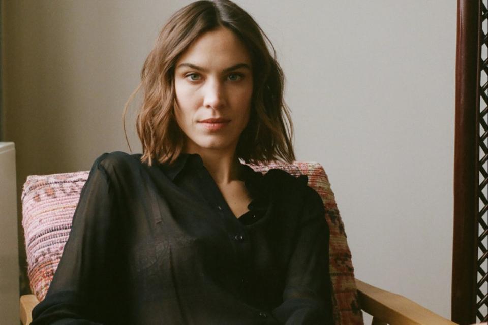  (Alexa Chung)