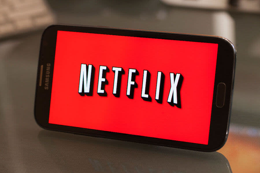 <p>La nota app che offre film e serie tv in streaming nel 2018 ha generato oltre 87 milioni di euro di fatturato. (Credits – Getty Images) </p>