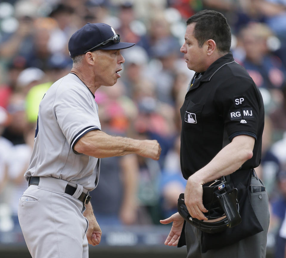 Yankees manager Joe Girardi was not pleased with the umps following Thursday’s game. (AP Photo/Duane Burleson)