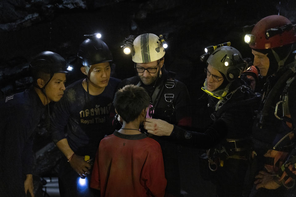 (L to R) Thira â€˜Aumâ€™ Chutikul as Commander Kiet, Popetorn â€˜Twoâ€™ Soonthornyanaku as Dr Karn, Joel Edgerton as Harry Harris, Colin Farrell as John Volanthen and Viggo Mortenson as Rick Stanton in THIRTEEN LIVES, a Metro Goldwyn Mayer Pictures film.

Credit: Vince Valitutti / Metro Goldwyn Mayer Pictures

Â© 2022 Metro-Goldwyn-Mayer Pictures Inc.  All Rights Reserved.

