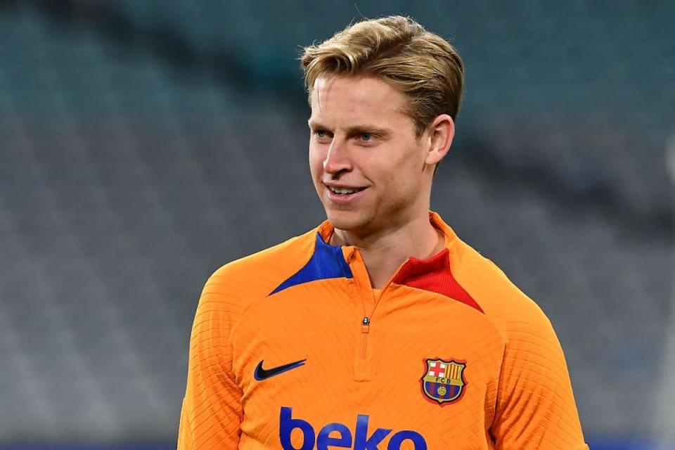 Manchester United are trying to sign Frenkie de Jong  (AFP via Getty Images)