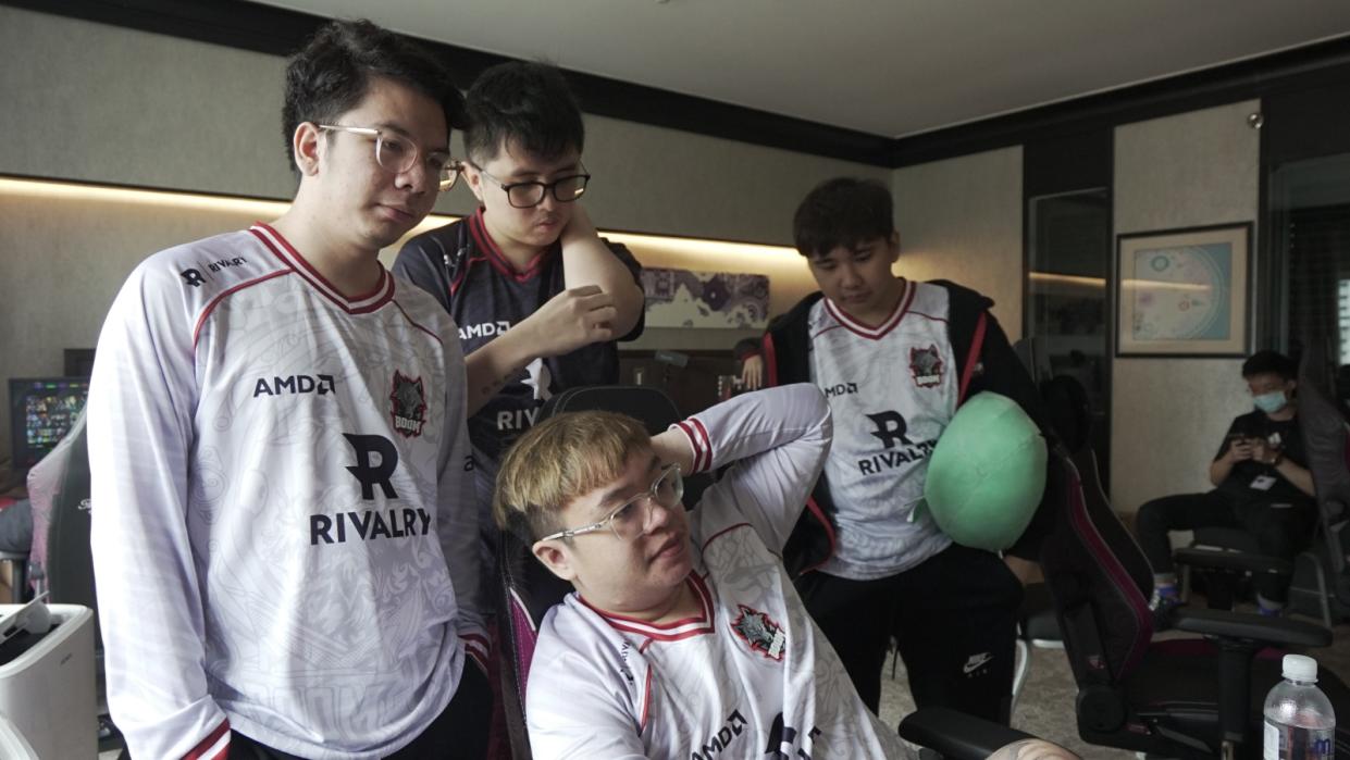 BOOM Esports are in real danger of getting eliminated early from The International 11 after they lost a crucial Group Stage match to Soniqs Esports. (Photo: BOOM Esports)