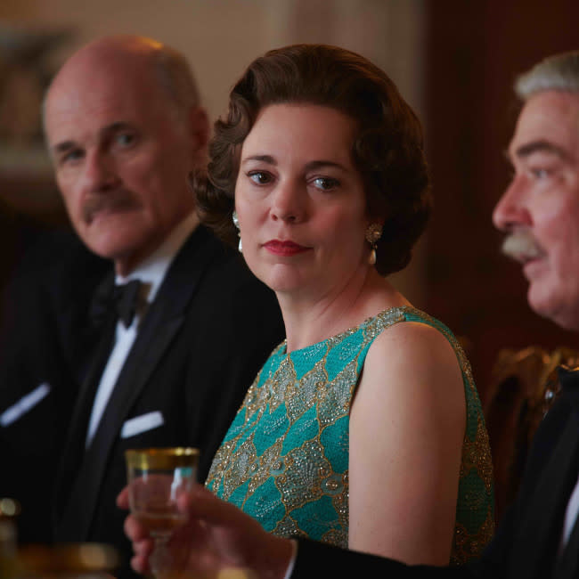 Olivia Colman como Isabel II en 'The Crown' credit:Bang Showbiz