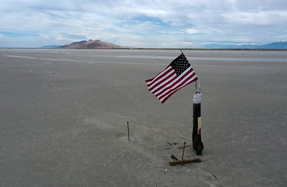 A section of the Great Salt Lake that used to be underwater, pictured in August 2021 (Getty)