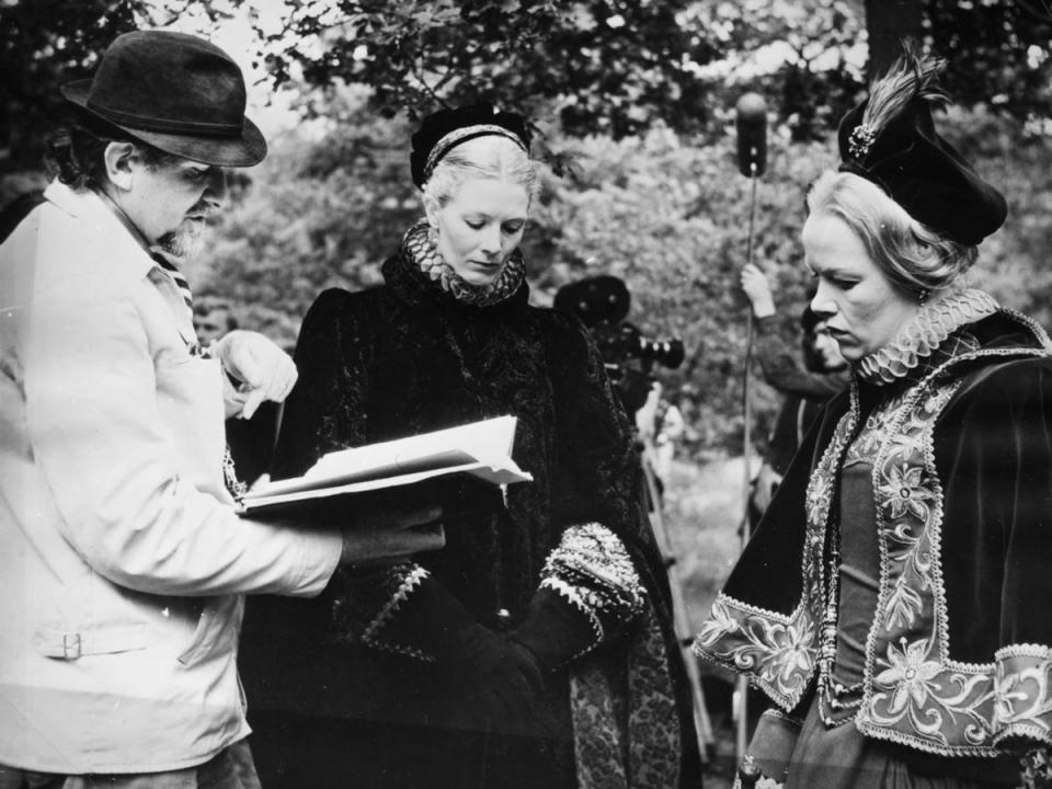 Director Charles Jarrott giving notes to actresses Vanessa Redgrave (centre) and Jackson, on the set of the film Mary Queen of Scots in  1971 (Getty Images)