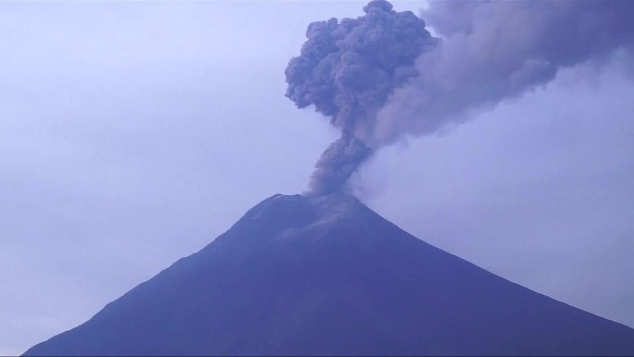 Ecuador's Tungurahua Volcano Explodes
