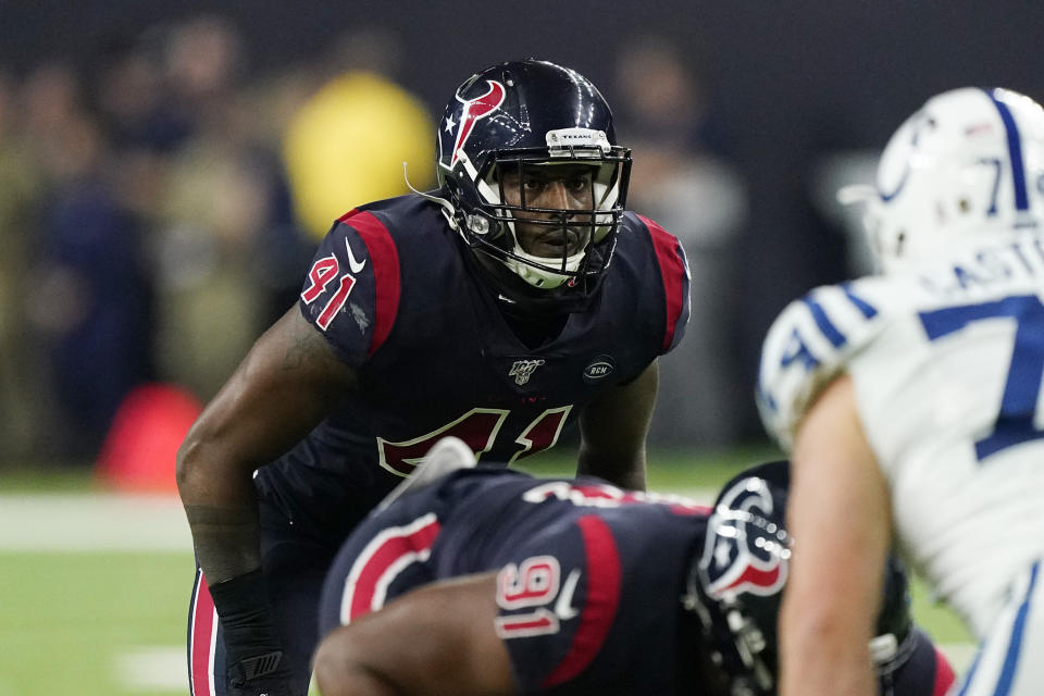 texans-zach-cunningham-questionable-steelers-leg-injury