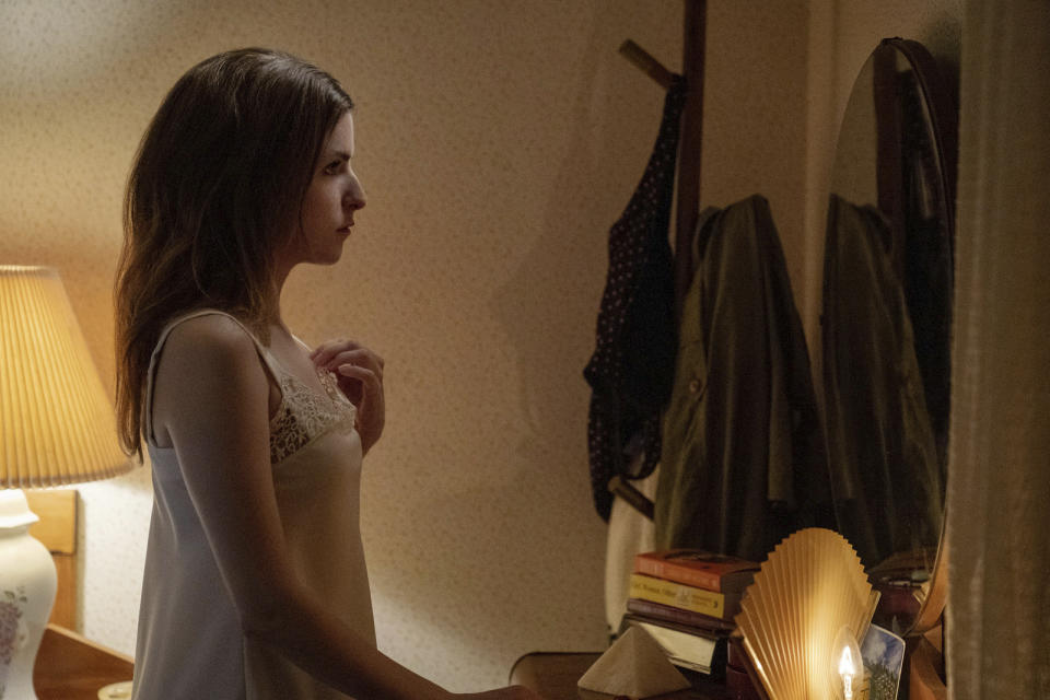 This image released by Lionsgate shows Anna Kendrick in a scene from "Alice, Darling." (Lionsgate via AP)