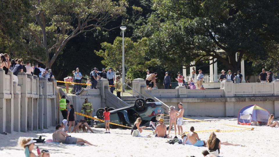 BALMORAL BEACH CAR CRASH