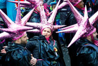 <p>Carnival revellers at the traditional “Rosenmontag” Rose Monday carnival parade in Mainz, Germany, Feb. 12, 2018. (Photo: Ralph Orlowski/Reuters) </p>