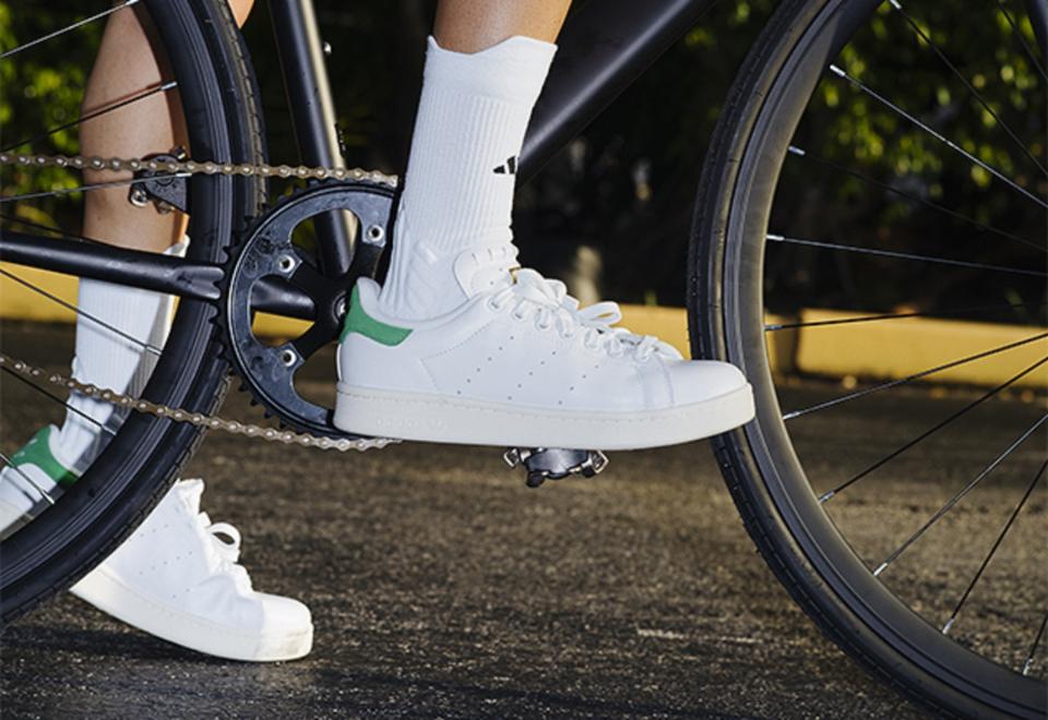 Adidas VeloStan Smith Cycling Sneaker