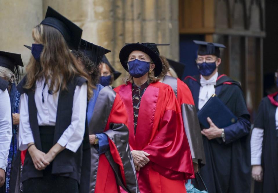 Hillary Clinton, centre, walks in a procession through the Bodleian Library quadrangle at Oxford University (Steve Parsons/PA) (PA Wire)