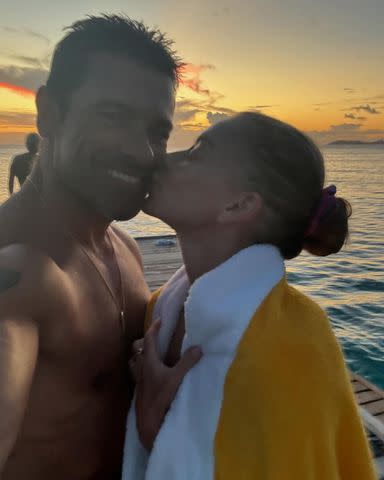 <p>Kelly Ripa/Instagram</p> Mark Consuelos and Kelly Ripa