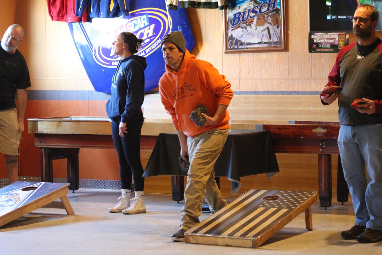On Sunday, 32 teams competed to try to be the best at the cornhole tournament hosted at Spare Time Lanes in Cheboygan. The fundraising event helped bring in money to send the Mid Michigan College Lakers Softball team to spring training in Florida.