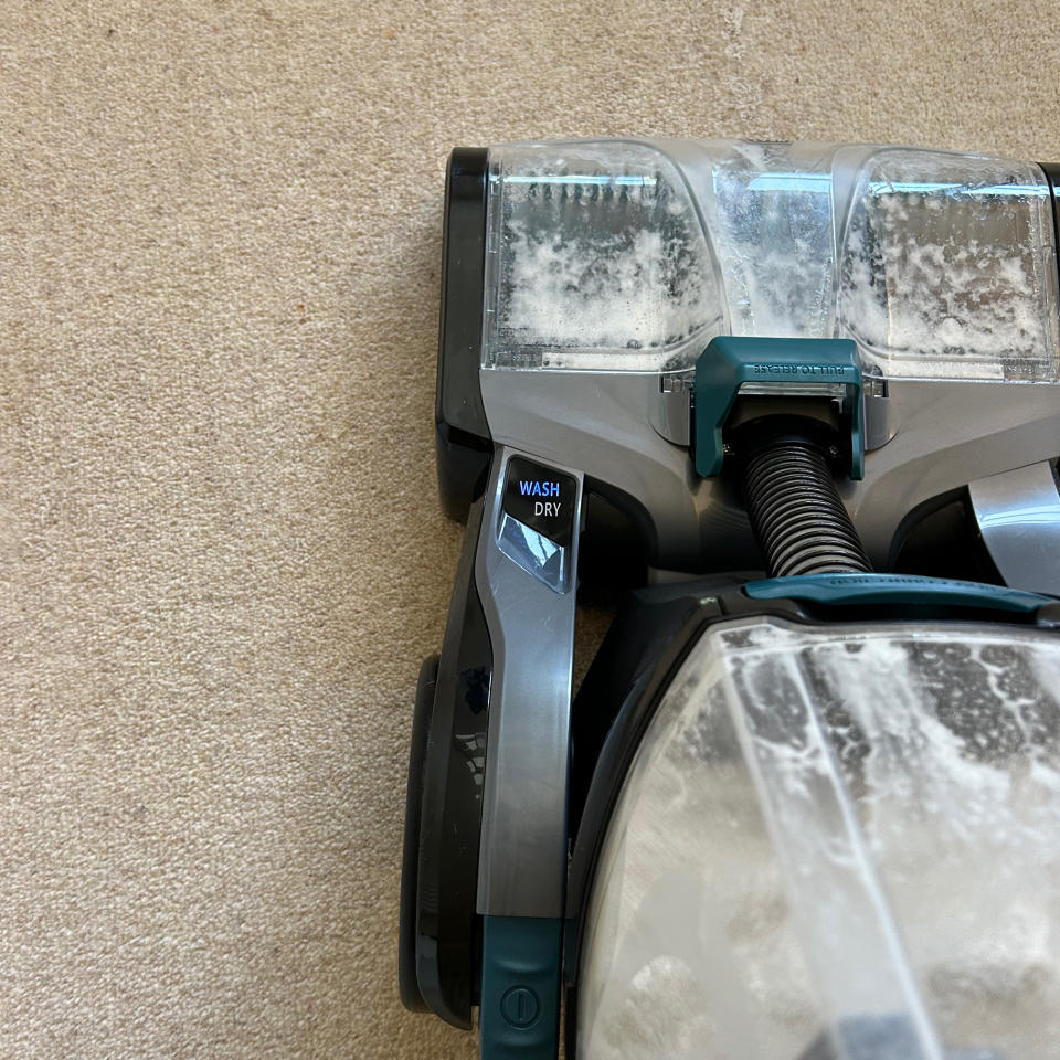 VAX Carpet Washer