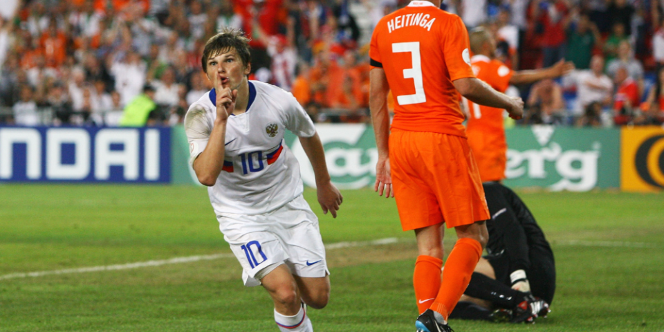 Iconic Performances: Monstrous Arshavin leaves the Dutch reeling at Euro 2008