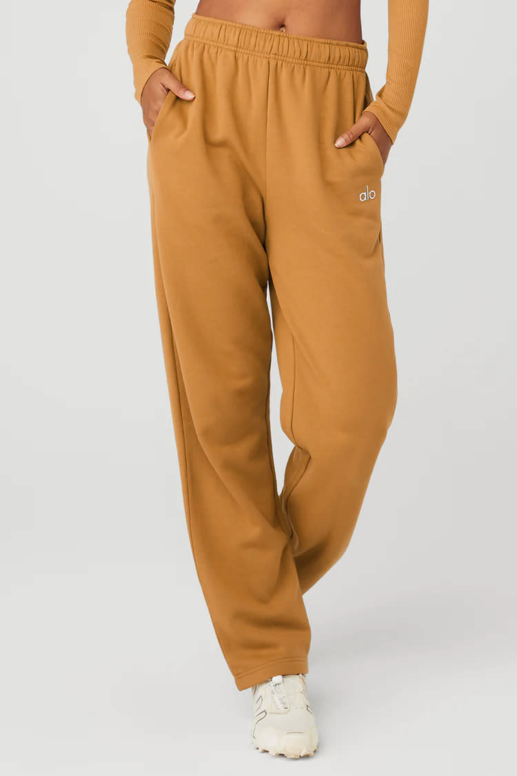 Accolade Straight Leg Sweatpant. Image via Alo Yoga.