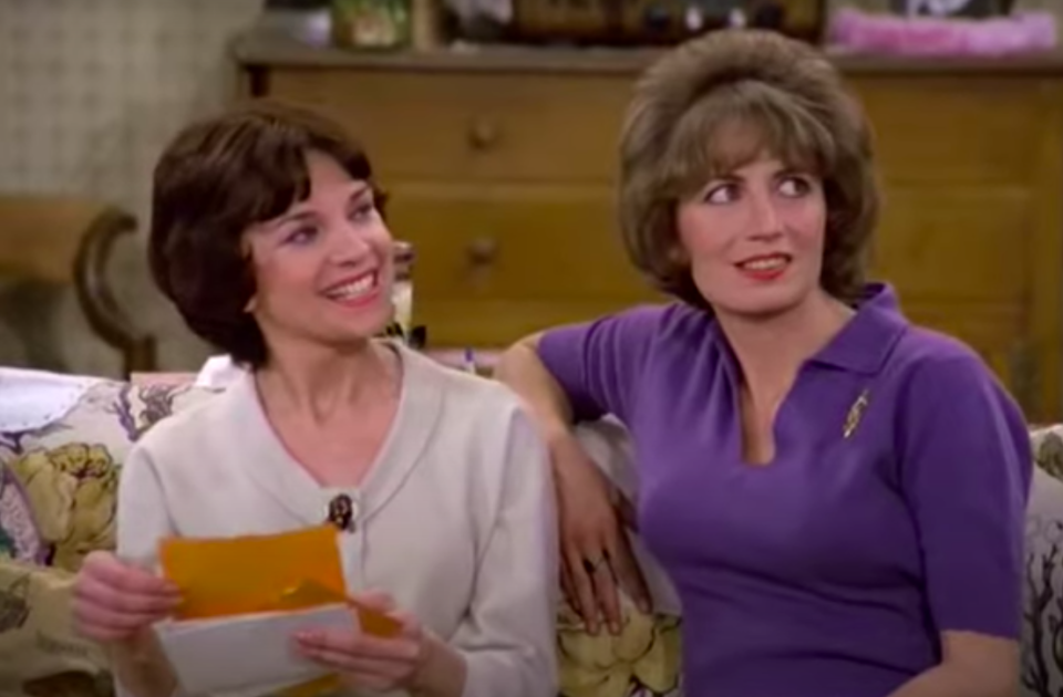 Screenshot from "Laverne & Shirley"