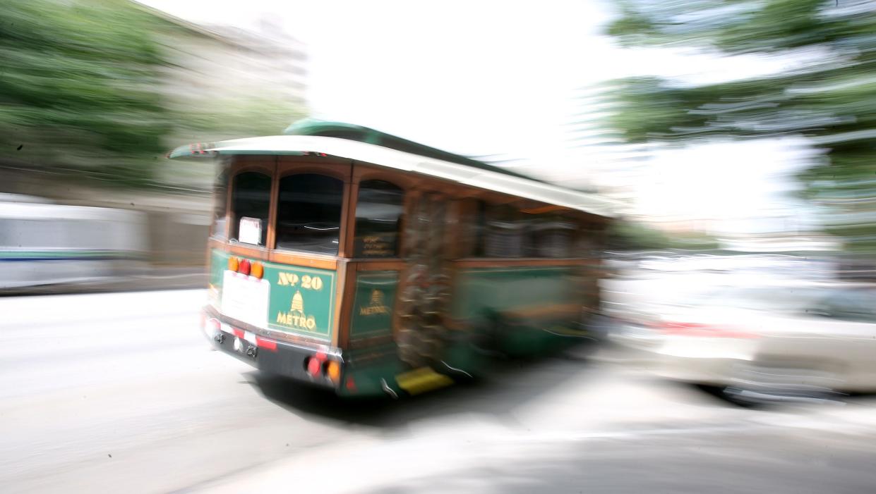 The CapMetro Dillo was on its last loop of downtown Austin, Texas, on Friday, October 2, 2009.
(Credit: Rodolfo Gonzalez, Austin American-Statesman)