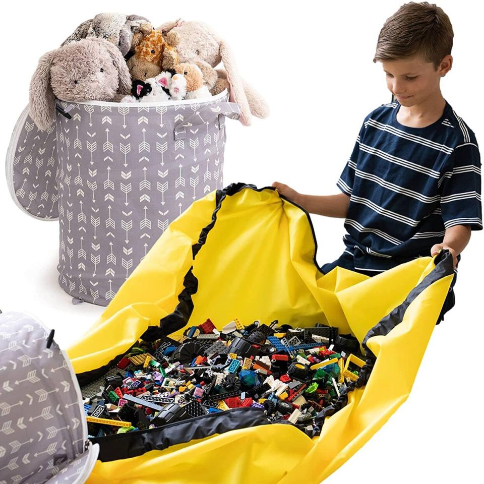 Toy Storage Basket with Play Mat