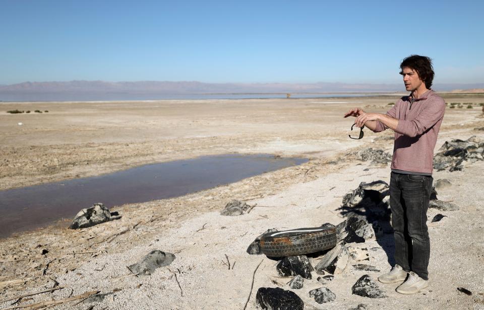 Charlie Diamond, University of California, Riverside, Earth and Planetary Sciences Department academic coordinator, gives a tour near Obsidian Butte, on the shores of the Salton Sea, in Imperial County, California, on Tuesday, Dec. 12, 2023. | Kristin Murphy, Deseret News