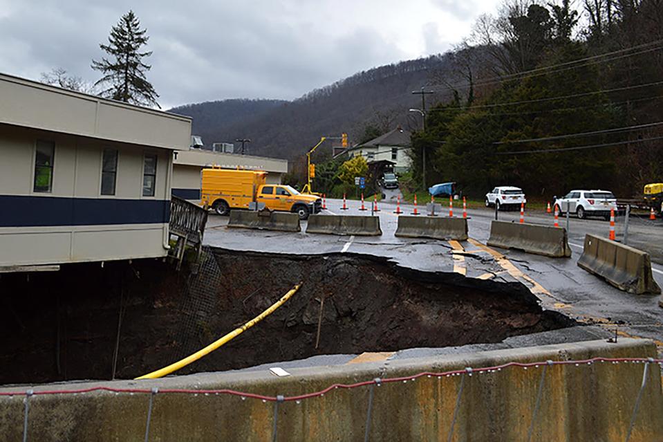 West Virginia Division of Highways (WVDOH) bridge crews will begin installation of a temporary bridge on WV 20 in Hinton on the morning of Saturday, Nov. 19, 2022, to span a massive sinkhole that opened under the road. Credit: West Virginia Division of Highways