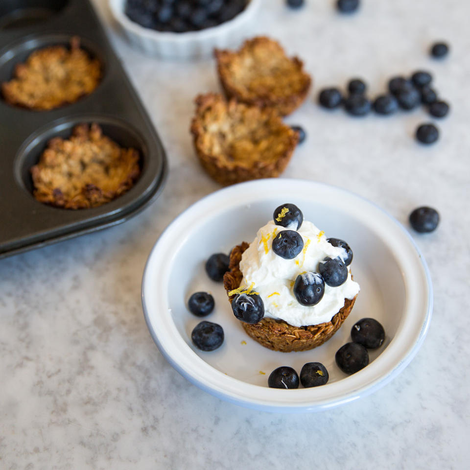 Granola Cups with Yogurt and Berries