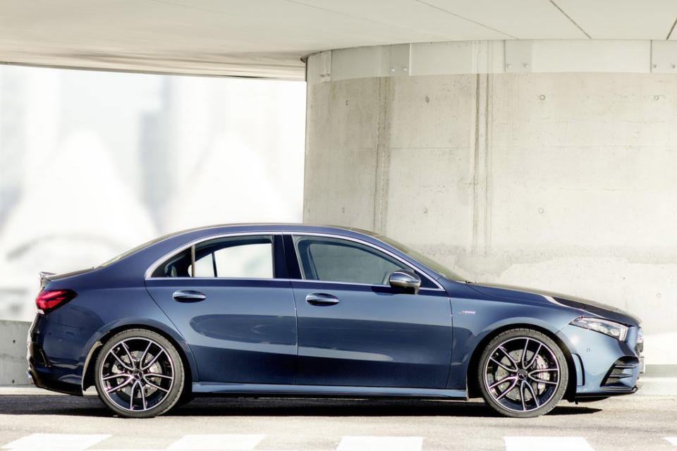 Mercedes-AMG A 35 4MATIC Sedan。