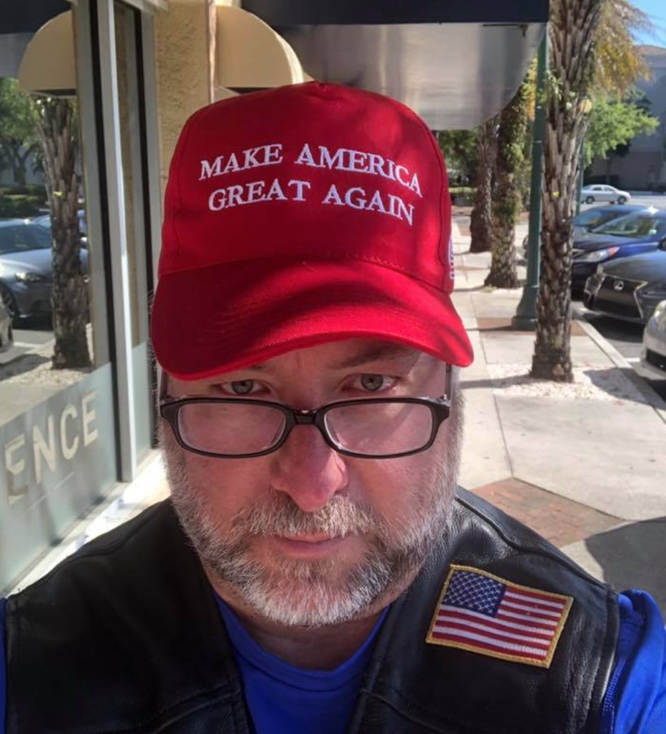 Mark Marlow says his red MAGA hat got him kicked out of a popular Florida bar. (Photo: Facebook)