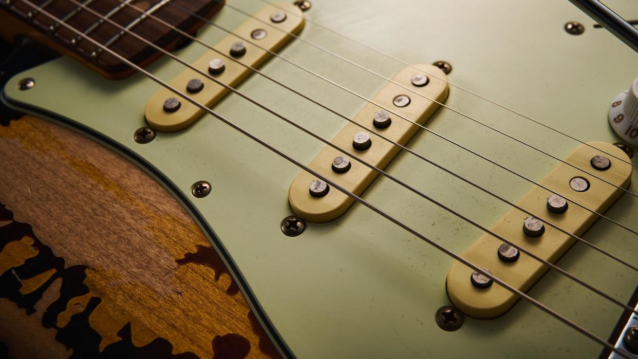  Fender Mike McCready Strat. 