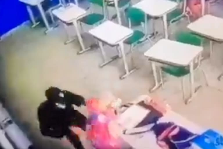 Un adolescente de 13 años apuñaló a su maestra en una escuela de San Pablo y la mató
