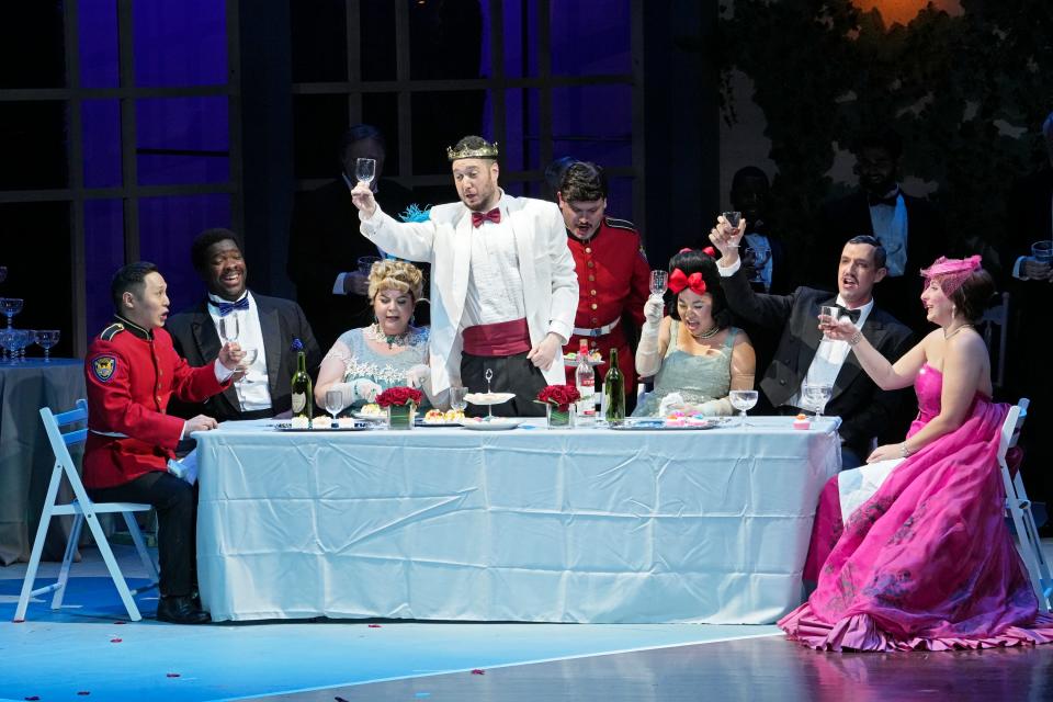 The first act of Opera Columbus' production of “La Cenerentola” crescendos with a lively scene at the ball. The show opens Friday at the Southern Theatre.