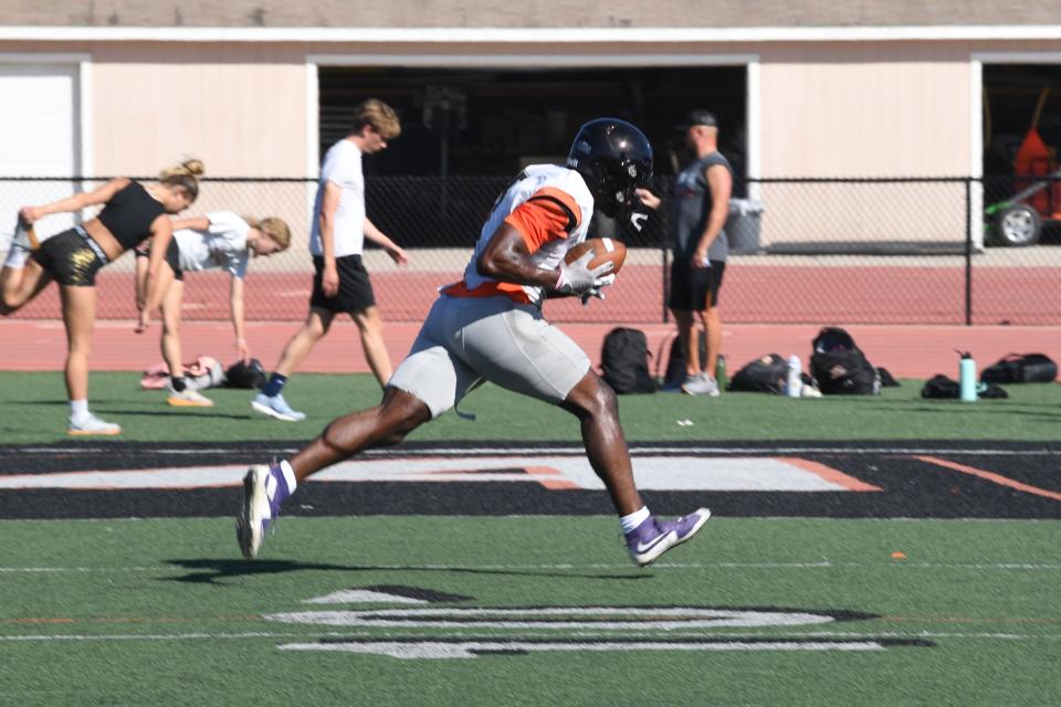Receiver Mikey Henderson makes a catch during a Ventura College football practice on Tuesday, Aug. 30, 2023. The Pirates open their season Saturday at Saddleback.