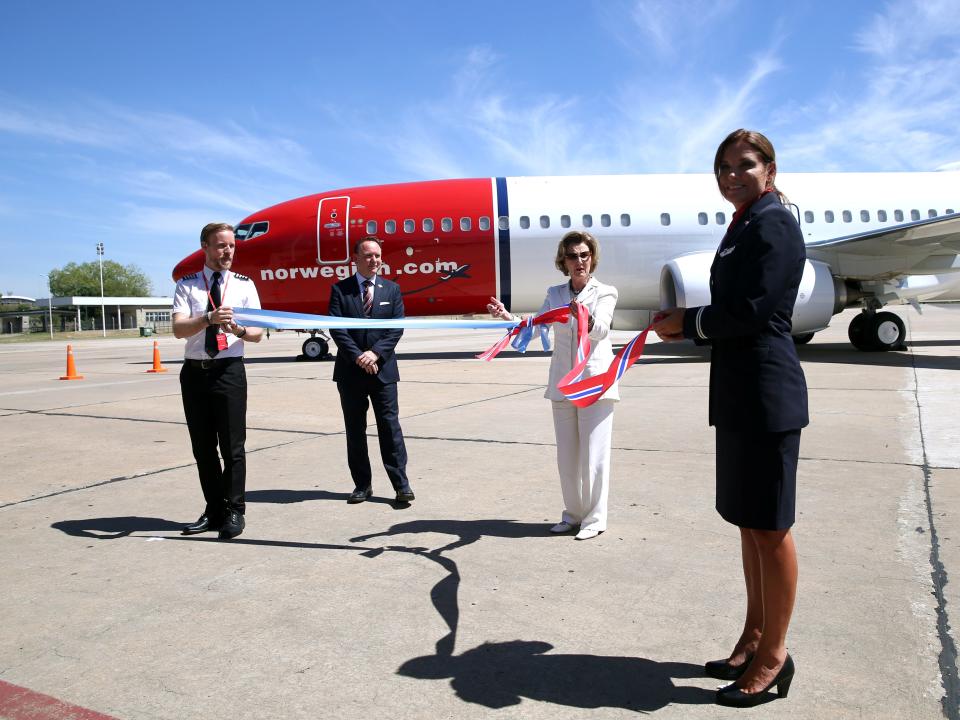 Norwegian Air Argentina Boeing 737-800