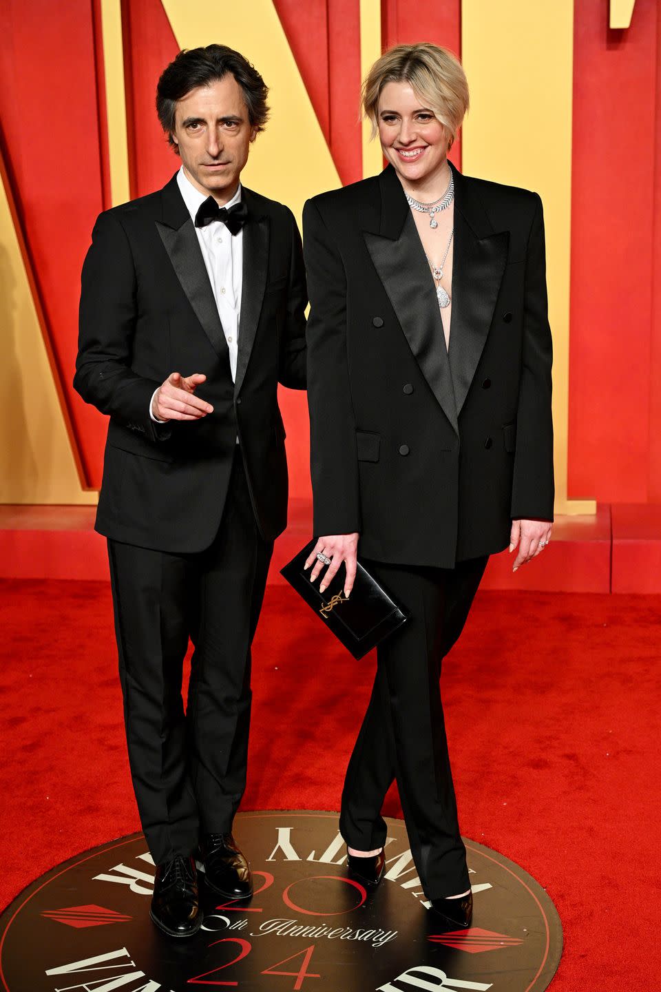 noah baumbach and greta gerwig at the vanity fair oscars after party