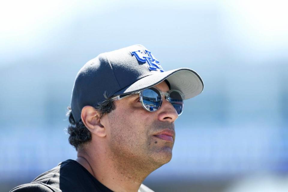 New Kentucky offensive coordinator Bush Hamdan has coached four 1,000-yard rushers in four seasons as an FBS play-caller.