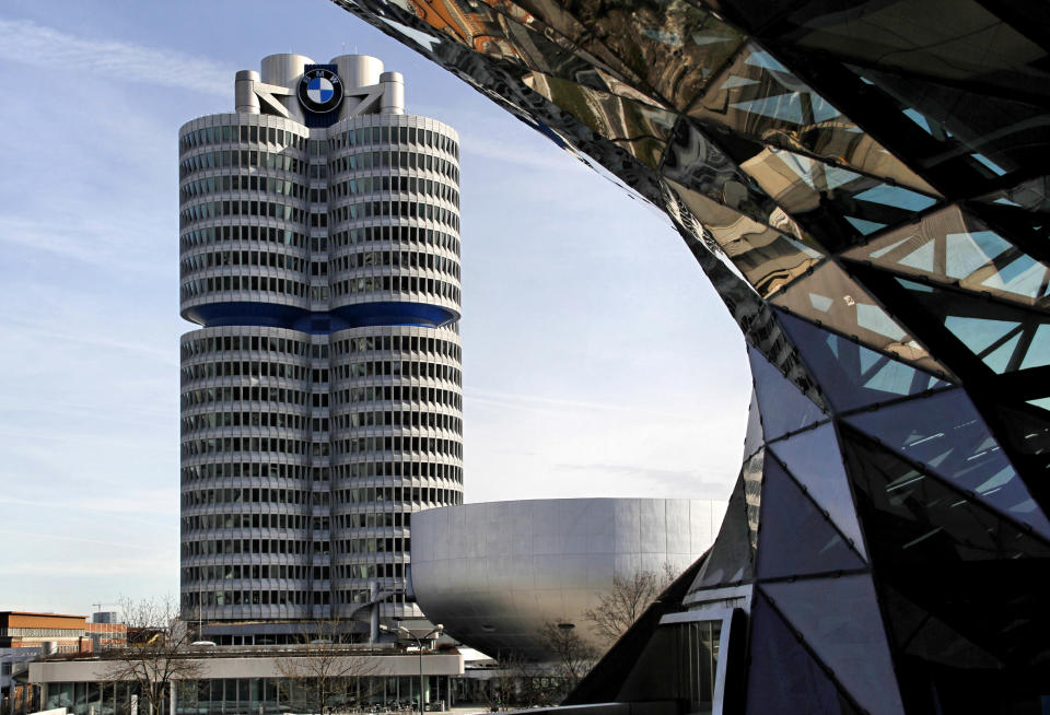 <p>Ebenfalls 4,4 Sterne bekommt der Automobil- und Motorradhersteller BMW. Der achte Platz ist dem Unternehmen mit Bewertungen wie „faire Arbeitszeiten, nette Kollegen, spannende Projekte“ sicher. </p>