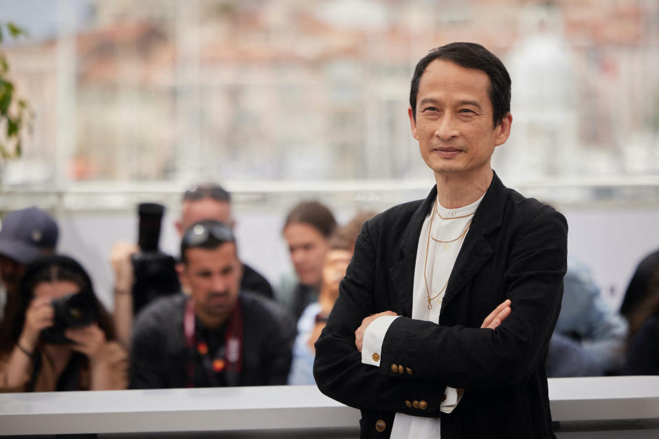 ran Anh Hung au photocall du film "La Passion de Dodin Bouffant", qu'il a réalisé.